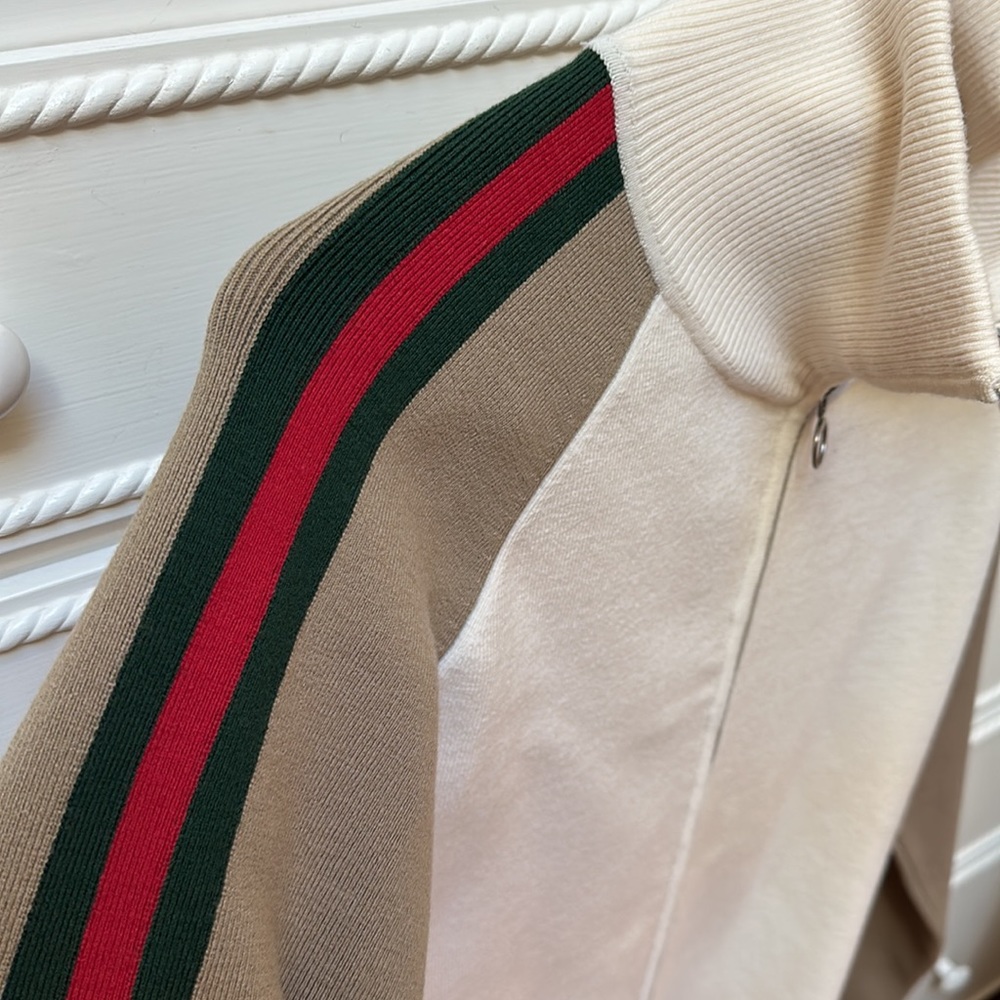 Men’s Gucci Sweater - Picture 6 of 7